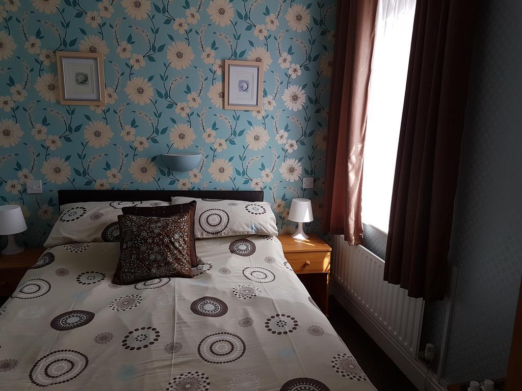 Bed and Breakfast Kings Court Families & Couples à Blackpool Extérieur photo