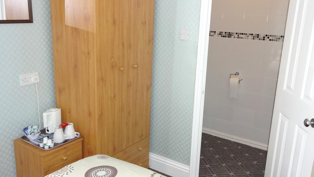 Bed and Breakfast Kings Court Families & Couples à Blackpool Extérieur photo