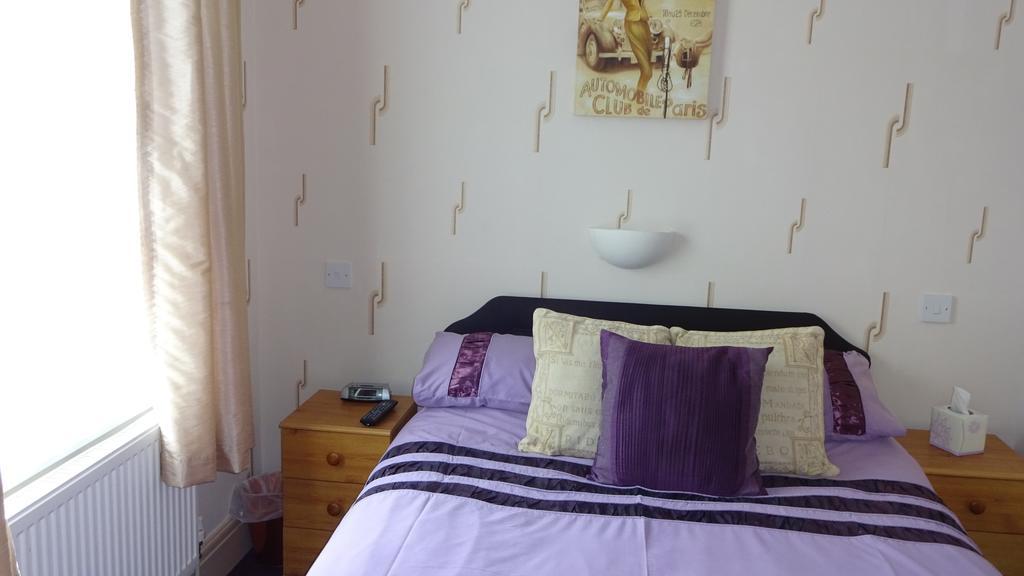 Bed and Breakfast Kings Court Families & Couples à Blackpool Extérieur photo