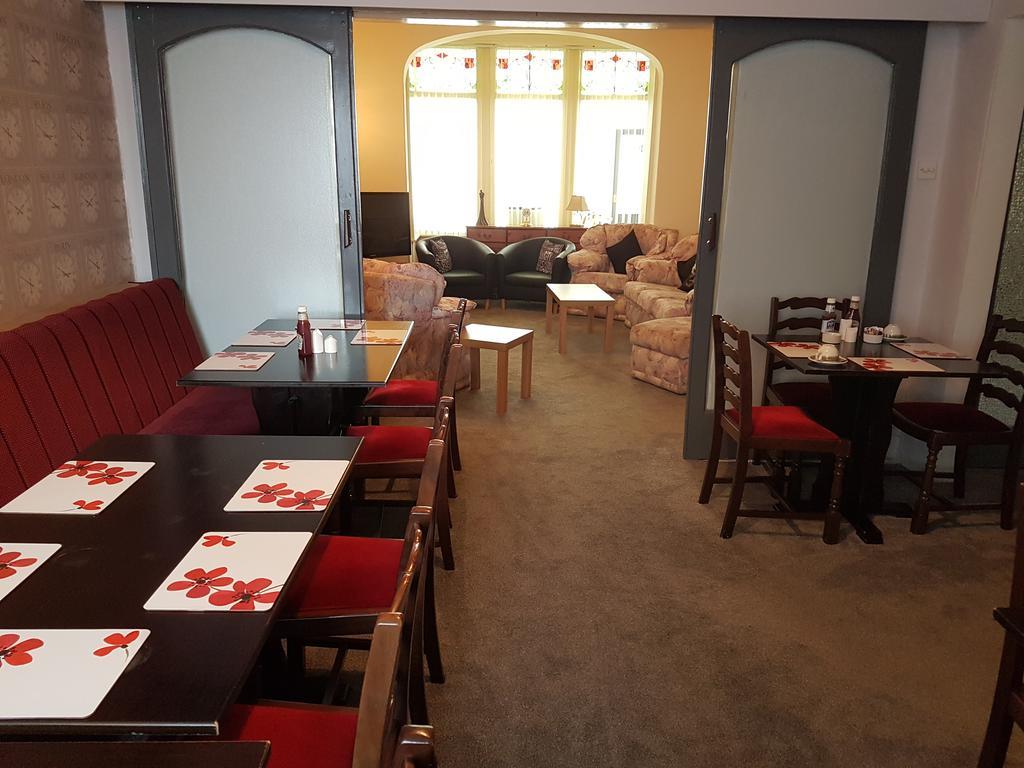 Bed and Breakfast Kings Court Families & Couples à Blackpool Extérieur photo