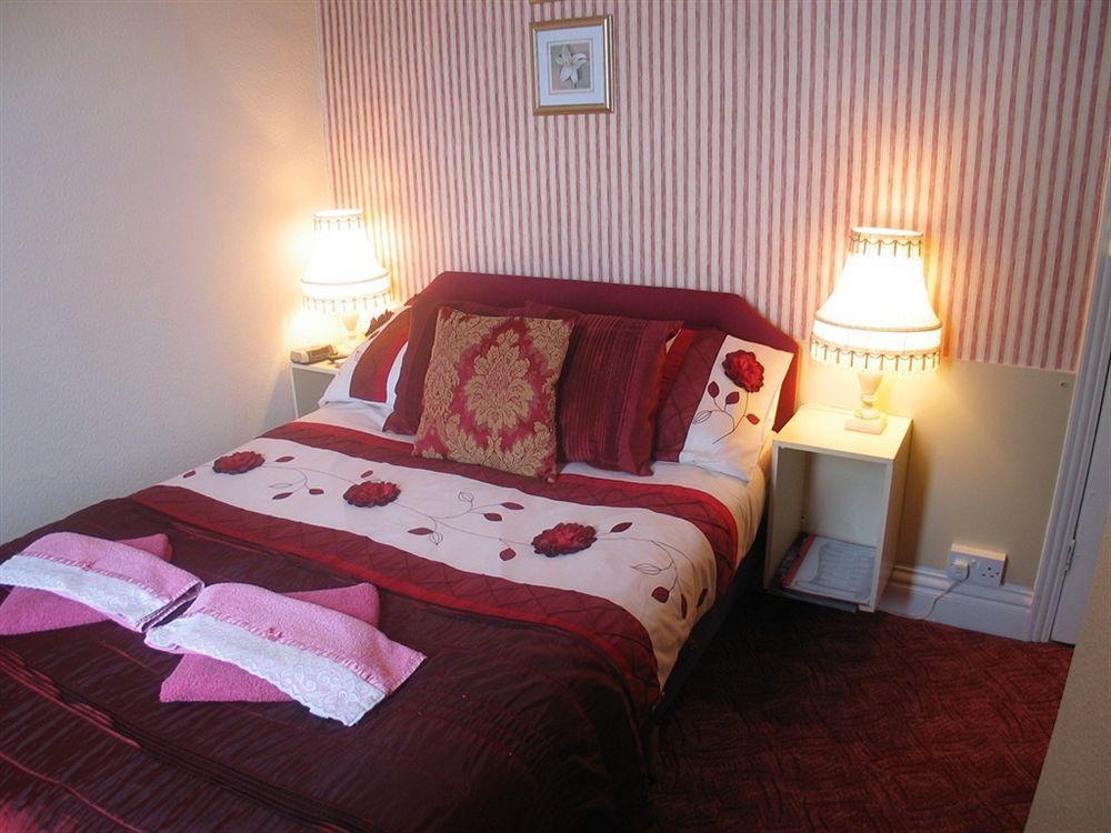 Bed and Breakfast Kings Court Families & Couples à Blackpool Extérieur photo