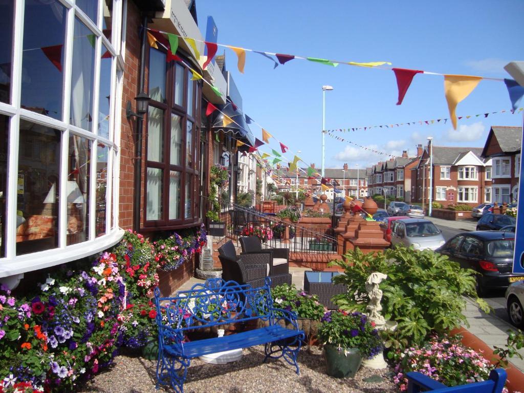 Bed and Breakfast Kings Court Families & Couples à Blackpool Extérieur photo
